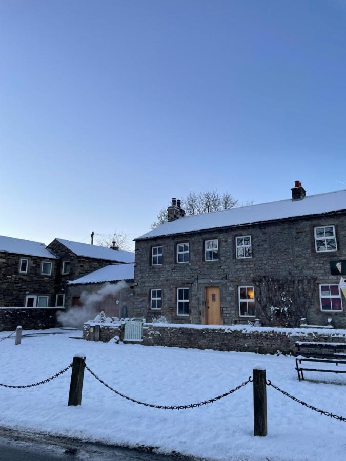 The Green At Burnsall Luaran gambar